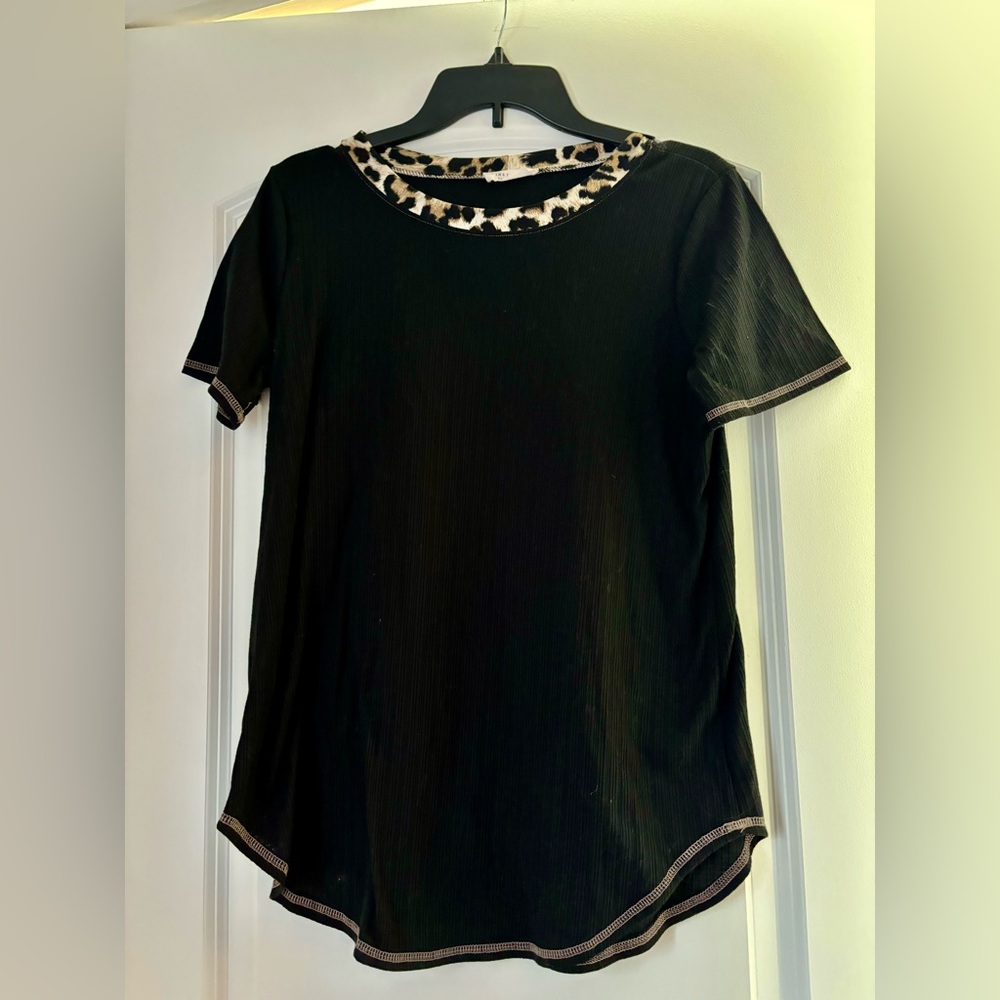 Black leopard collar shirt size L from First Love.